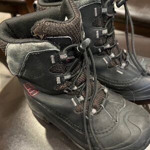 Kids Columbia Black Boots